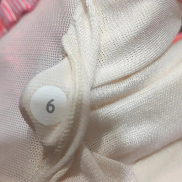 Lululemon power y yoga top pink wee are from space - Picture 5 of 5